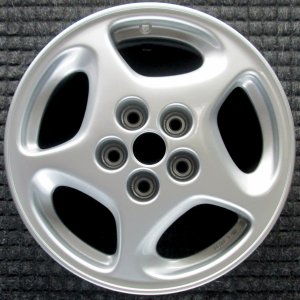 2024-2025 Nissan Frontier 9-Spoke Charcoal Alloy Wheel (Remanufactured OEM)