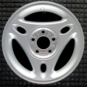 1996-2000 Ford Mustang Silver Wheel (Remanufactured OEM)