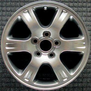2001-2007 Toyota Highlander Silver Silver Painted Alloy Wheel (Remanufactured OEM)