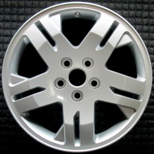 2004-2009 Mitsubishi Endeavor Silver Wheel (Remanufactured OEM)