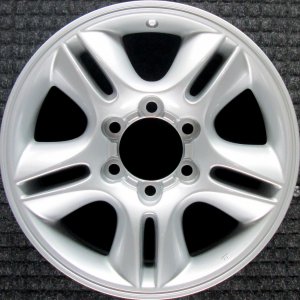 2007-2014 Toyota FJ Cruiser Silver Wheel (Remanufactured OEM)