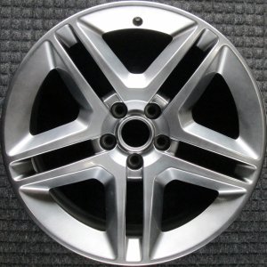 2010-2012 Ford Mustang Silver Wheel (Remanufactured OEM)