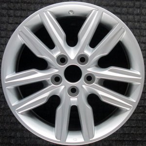 2013-2015 Toyota Avalon Silver Wheel (Remanufactured OEM)