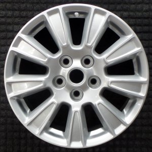 2012-2013 Buick Allure Silver 17x7 9-Spoke Machined Silver Alloy Wheel (Remanufactured OEM)