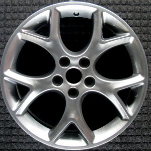 2013-2014 Ford Focus Silver 17-inch 5 Y-Spoke Smoked Hyper Painted Alloy Wheel (Remanufactured OEM)