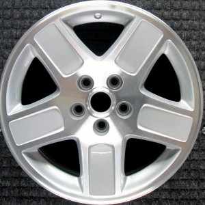 2006-2007 Dodge Charger Silver Wheel (Remanufactured OEM)