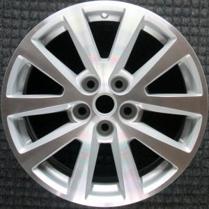 2013-2016 Chevrolet Malibu Black Machined Silver Alloy Wheel (Remanufactured OEM)