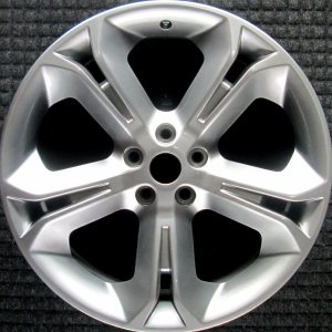 2010-2012 Ford Taurus Silver 20x8 5-Split Spoke Bright Hyper Alloy Wheel (Remanufactured OEM)