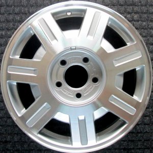 2003-2005 Cadillac DeVille Silver 16x7 7-Spoke Silver Alloy Wheel (Remanufactured OEM)