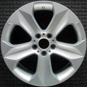 2010-2014 BMW M6 Silver Wheel - Rear (Remanufactured OEM)