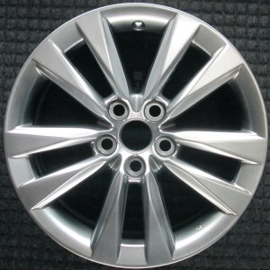 2013-2017 Lexus LS460 Silver 18x7.5 5-Double Spoke Alloy Wheel (Remanufactured OEM)