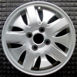 2000-2002 Daewoo Nubira Silver Wheel (Remanufactured OEM)