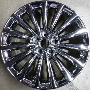 2015 Kia K900 Chrome Wheel - Rear (Remanufactured OEM)