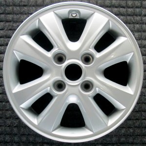 2007-2009 Kia Spectra Silver Wheel (Remanufactured OEM)
