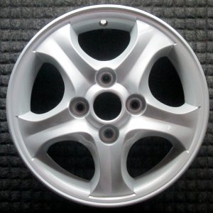 2001-2006 Hyundai Elantra Silver Wheel (Remanufactured OEM)
