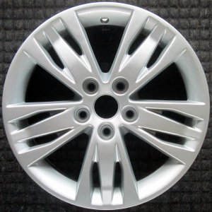 2012-2014 Ford Focus Silver 5 Triple Spoke Silver Painted Alloy Wheel (Remanufactured OEM)