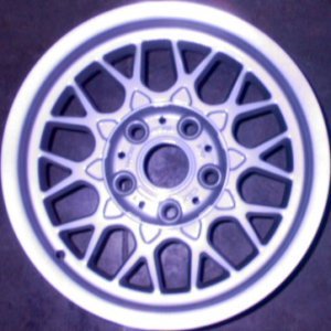 1995-1999 BMW 318ti Silver Wheel (Remanufactured OEM)