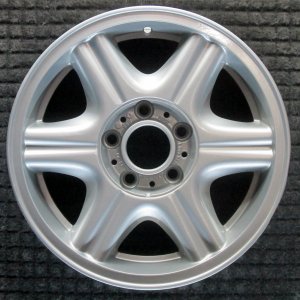 1988-1993 BMW 535i Silver Wheel (Remanufactured OEM)