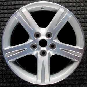 2009-2010 Pontiac Vibe Silver 17x7 Silver Aluminum Wheel (Remanufactured OEM)