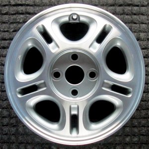 1998-2001 Geo Prizm Silver Wheel (Remanufactured OEM)