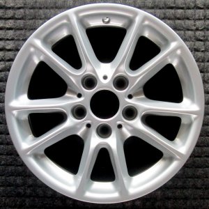 2001-2007 BMW 530i Silver Wheel (Remanufactured OEM)