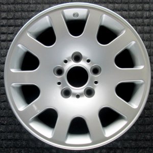 2000-2001 BMW 740iL Silver Wheel (Remanufactured OEM)