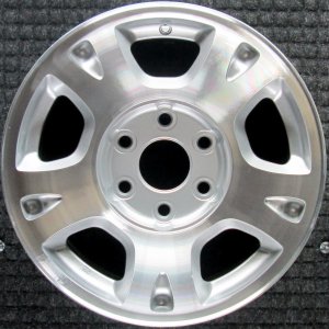 2001-2006 Chevrolet Avalanche 1500 Silver Wheel (Remanufactured OEM)