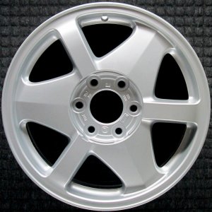 2002-2003 GMC Envoy XL Silver Wheel (Remanufactured OEM)
