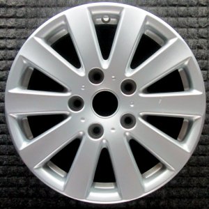 2009-2013 Volkswagen Routan Silver Wheel (Remanufactured OEM)