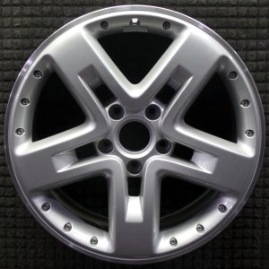 2006-2010 Volkswagen Touareg Silver Wheel (Remanufactured OEM)