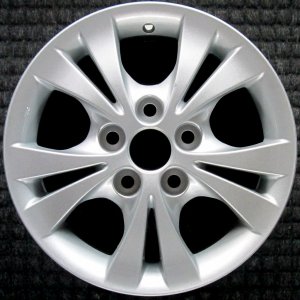 2004-2006 Toyota Camry Silver Wheel (Remanufactured OEM)