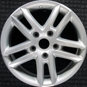 2004-2010 Volkswagen Touareg Silver Wheel (Remanufactured OEM)