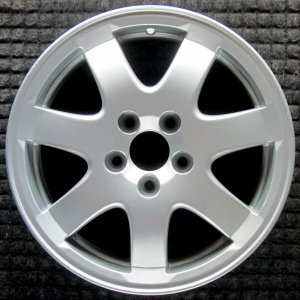 2002-2007 Volvo C70 Silver Wheel (Remanufactured OEM)