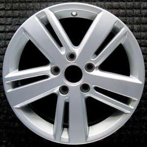 2012-2014 Volkswagen Jetta Silver Wheel (Remanufactured OEM)