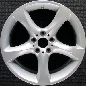2006 BMW 325xi Silver Wheel - Front (Remanufactured OEM)