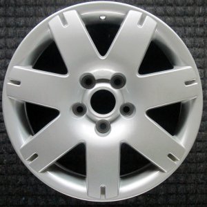 2001-2002 Volkswagen Beetle Silver Wheel (Remanufactured OEM)