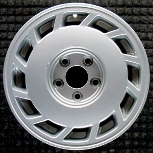 1989-1994 Nissan Maxima Silver Wheel (Remanufactured OEM)