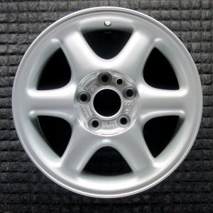 1998-2000 Volvo C70 Silver Wheel (Remanufactured OEM)