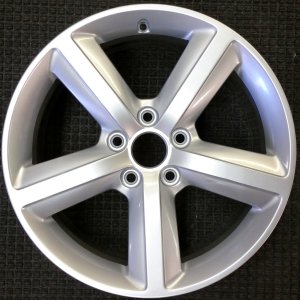 2007-2013 Audi A3 Silver 17x7.5 5-Spoke Medium Hyper Silver Alloy Wheel (Remanufactured OEM)
