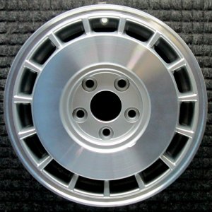 1990-1992 INFINITI Q45 Silver Wheel (Remanufactured OEM)