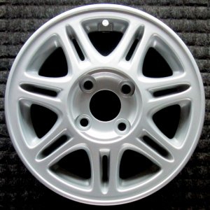 1995-1998 Nissan 200SX Silver Wheel (Remanufactured OEM)
