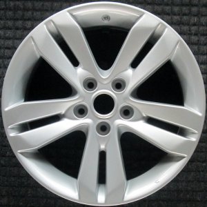 2010-2013 Nissan Altima Silver Wheel (Remanufactured OEM)