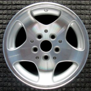 1996-1998 Jeep Grand Cherokee Silver Wheel (Remanufactured OEM)