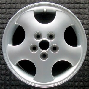 1998-1999 Plymouth Neon Silver Wheel (Remanufactured OEM)