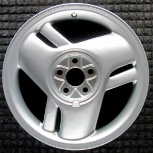 1995-1999 Pontiac Sunfire Silver Wheel (Remanufactured OEM)