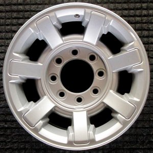 2008-2009 Hummer H2 Silver Wheel (Remanufactured OEM)