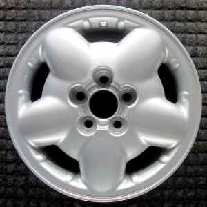 1997-1999 Plymouth Neon Silver Wheel (Remanufactured OEM)