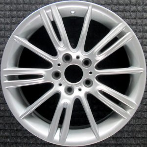 2006-2011 BMW 325i Silver Wheel - Rear (Remanufactured OEM)