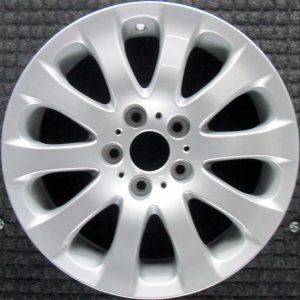 2005-2007 BMW 330xi Silver Wheel (Remanufactured OEM)