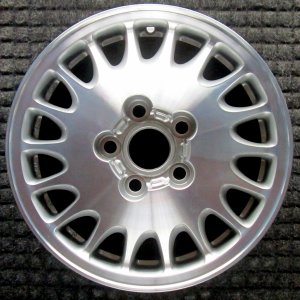 1991-1992 Toyota Cressida Silver Wheel (Remanufactured OEM)